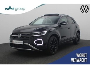 Volkswagen T-Roc 1.5 TSI 150PK DSG Black Style Pano