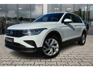 Volkswagen Tiguan 1.5 TSI Move Camera ACC Trekhaak