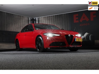 Alfa Romeo GIULIA 2.0T B-Tech / AUT / Acc / Lane Assist /