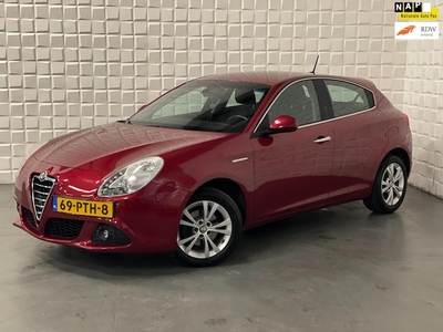 Alfa Romeo Giulietta Benzine