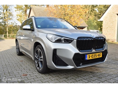 BMW IX1 X DRIVE30 AUT M Sportpakket IX1 X DRIVE30