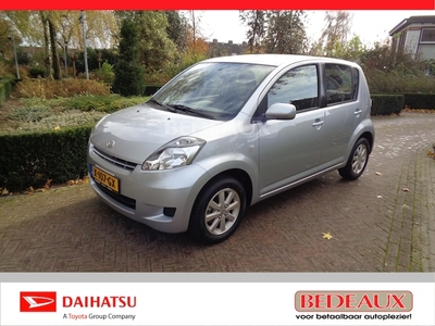 Daihatsu Sirion Benzine