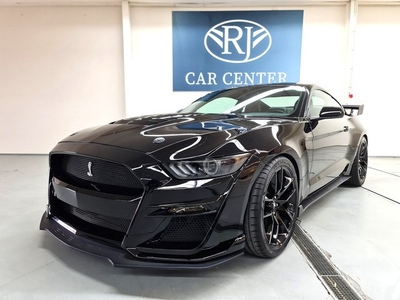 Ford Mustang Fastback 5.0 GT Performance Package