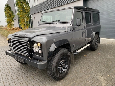 Land Rover Defender 2.2 D SW 110