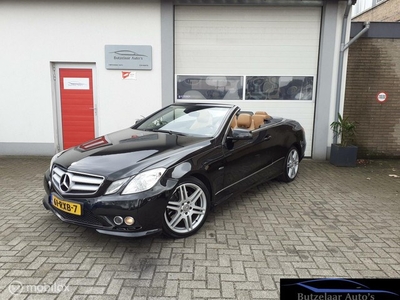 Mercedes E-Klasse 1.8 E200 CGI Cabriolet AUT 2010 Zwart AMG