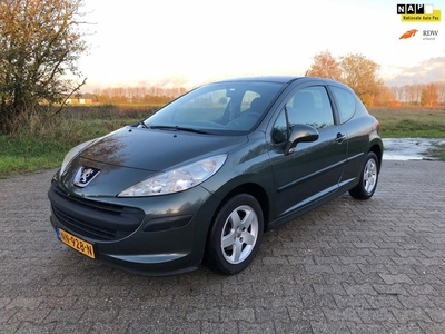 Peugeot 207 1.4 XR 135000km Bj 2007