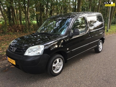 Peugeot Partner 170C 1.4, airco, schuifdeur, BENZINE. Zie