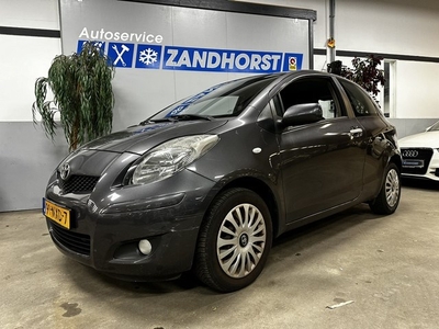 Toyota Yaris 1.3 VVTi Aspiration (bj 2010)