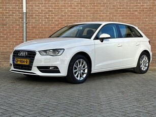 Audi A3 Sportback 1.4 TFSI CoD Attraction Adaptive cruise