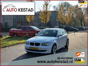 BMW 1-serie 116i BUSINESS CLIMA/CRUISE/NAVIGATIE! VELE