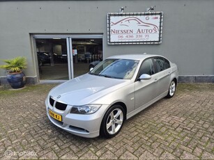 BMW 3-serie E90 320i Dynamic Executive Navi/NAP/Nwe Ketting