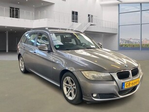 BMW 3-serie Touring 318d Corporate Lease Luxury Line EXPORT