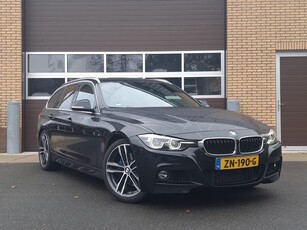 BMW 3 Serie Touring 318i M Sport Touring M-Sport pakket 19