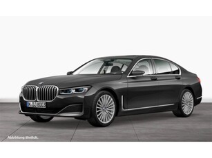 BMW 730