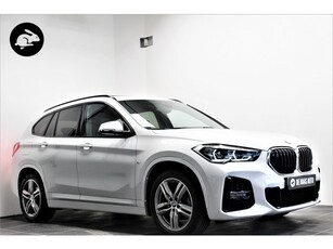 BMW X1 sDrive 18i M Sport/Pano dak/Trekhaak/Camera