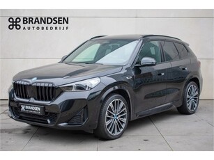 BMW X1 xDrive30e M Pakket - Pano - ACC - Keyless - 20