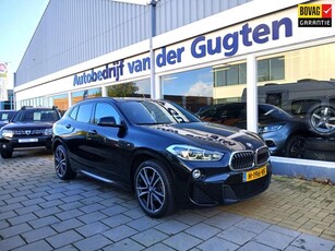 BMW X2 SDrive18i Executive Edition / Automaat / Panodak /