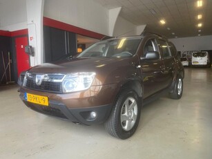 Dacia Duster 1.6 Lauréate 2wd nette auro