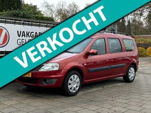 Dacia Logan MCV 1.6-16V Lauréate 7p. Grote beurt Nwe APK