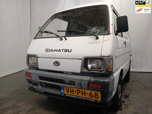 Daihatsu HiJet 1.0 Blind Van - Schade