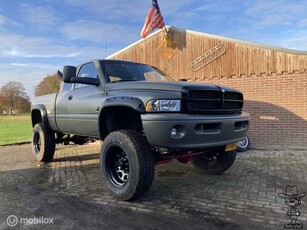 Dodge Ram 2500 Pick up Cummins 4x4