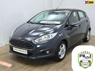 Ford Fiesta Occasion in Titanium uitvoering met