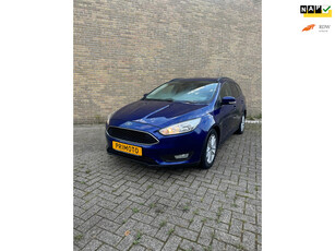 Ford Focus Wagon 1.0 Titanium Edition