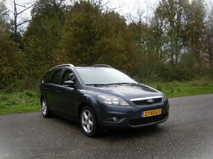 Ford Focus Wagon 1.6 Comfort . Airco . Cruiscontrol . LMV .