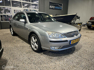 Ford Mondeo 1.8-16V Platinum 2006 cruise, airco en trekhaak