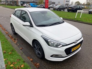 Hyundai i20 1.0 T-GDI i-Drive Cool, Lm Velgen! Apk 12-2025!