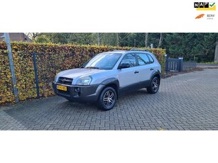 Hyundai Tucson 2.0i Active,Airco,Koopje !!!