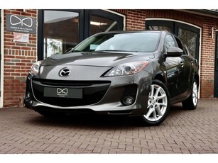 Mazda 3 1.6 Navigator AIRCO NAVIGATIE CRUISE