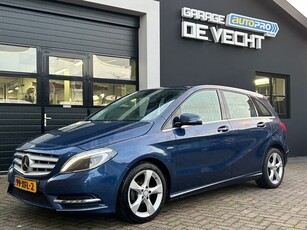 Mercedes-Benz B-klasse 180 Ambition AUTOMAAT/TREKHAAK