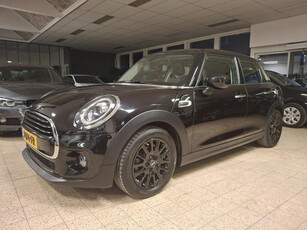 Mini Mini 1.5 Cooper Chili 136PK Panoramadak / Navigatie / Apple Carplay / Led Verlichting / PDC