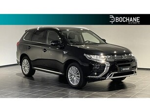 Mitsubishi Outlander 2.4 PHEV Intense Navigatie Camera