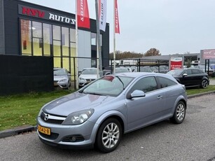 Opel Astra GTC 1.6 Edition airco LM cruise