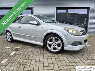 Opel Astra GTC 1.8 Sport NAVI 85000KM NAP PDC 17