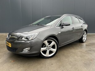 Opel Astra Sports Tourer 1.4 Turbo Cosmo XENON NAVI CRUISE