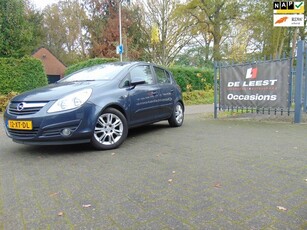 Opel Corsa 1.4-16V Cosmo