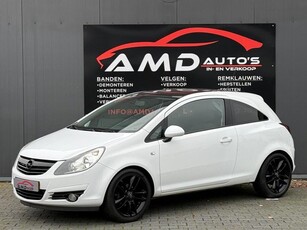 Opel Corsa 1.4 16V OPC White Edition NapAircoElec