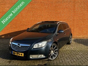 Opel Insignia Sports Tourer 1.4 Turbo PANOTREKHAAKLEDER