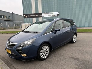 Opel Zafira Tourer 1.4i Cosmo 7-Persoons 6-Bak 141 PK.