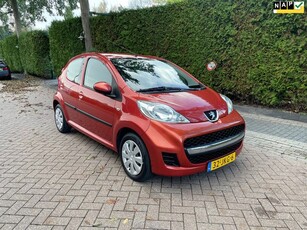 Peugeot 107 1.0-12V Sublime AIRCO/NWE APK/NL AUTO.