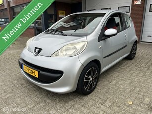 Peugeot 107 1.0-12V XS Urban Move AIRCO*ELECTRISCHE