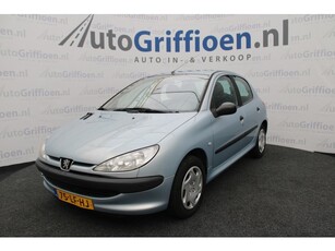 Peugeot 206 1.1 XR keurige 5-deurs met trekhaak (bj 2002)