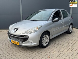 Peugeot 206 + 1.4 Sportium 5 Deurs / 99.000 km Nap / Airco