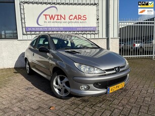 Peugeot 206 1.6-16V Griffe 3 Drs Leer Airco