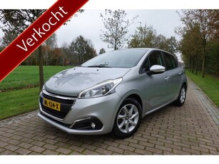 Peugeot 208 1.2 PureTech Blue Lion Airco NAP DAB (bj 2017)