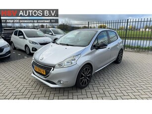 Peugeot 208 1.2 VTi Envy airco navigatie 4-deurs org NL