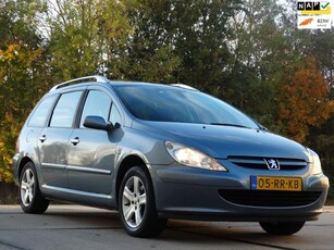 Peugeot 307 SW 2.0 16V Premium - AUTOMAAT - PANORAMA -